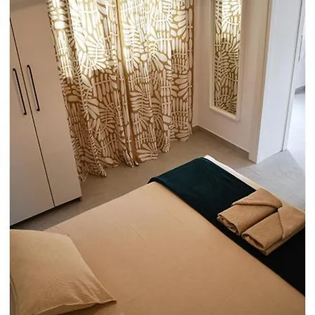 Eleven Apartment