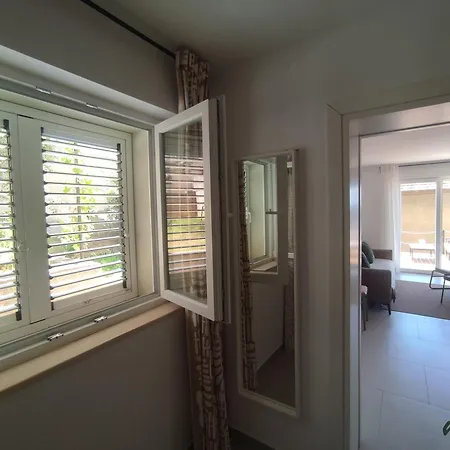 Eleven Apartment
