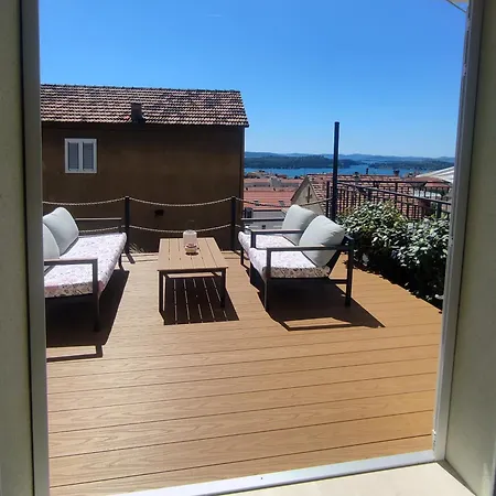 Apartment Eleven *